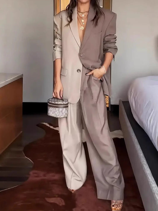 Stylish Two-Tone Blazer Set