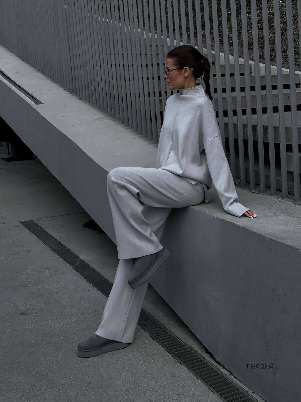 Cozy Chic Knit Set – Split-Hem Top & Wide-Leg Pants