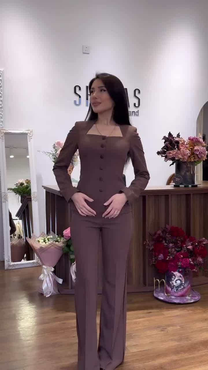 Chic Square  Suit