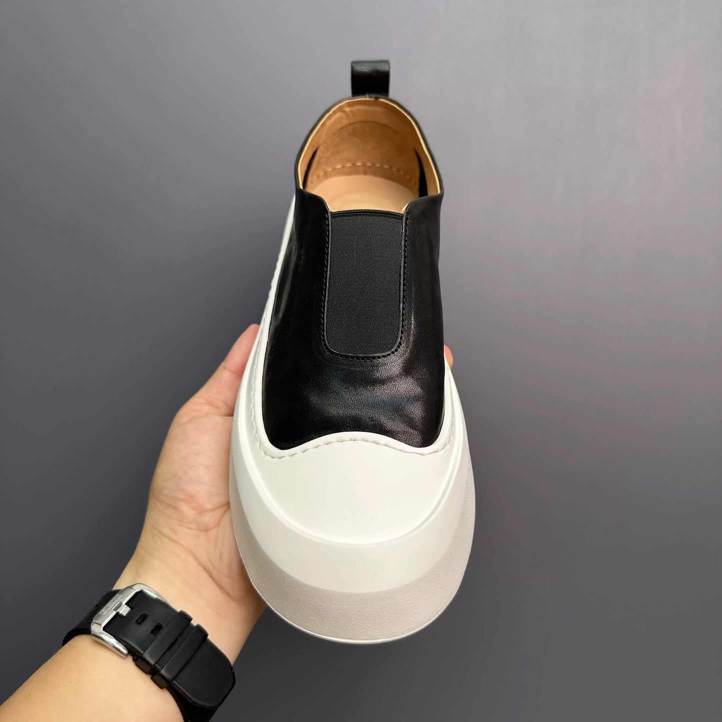 Handcrafted Vintage Slip-On Fashionable Low-Top Sneakers