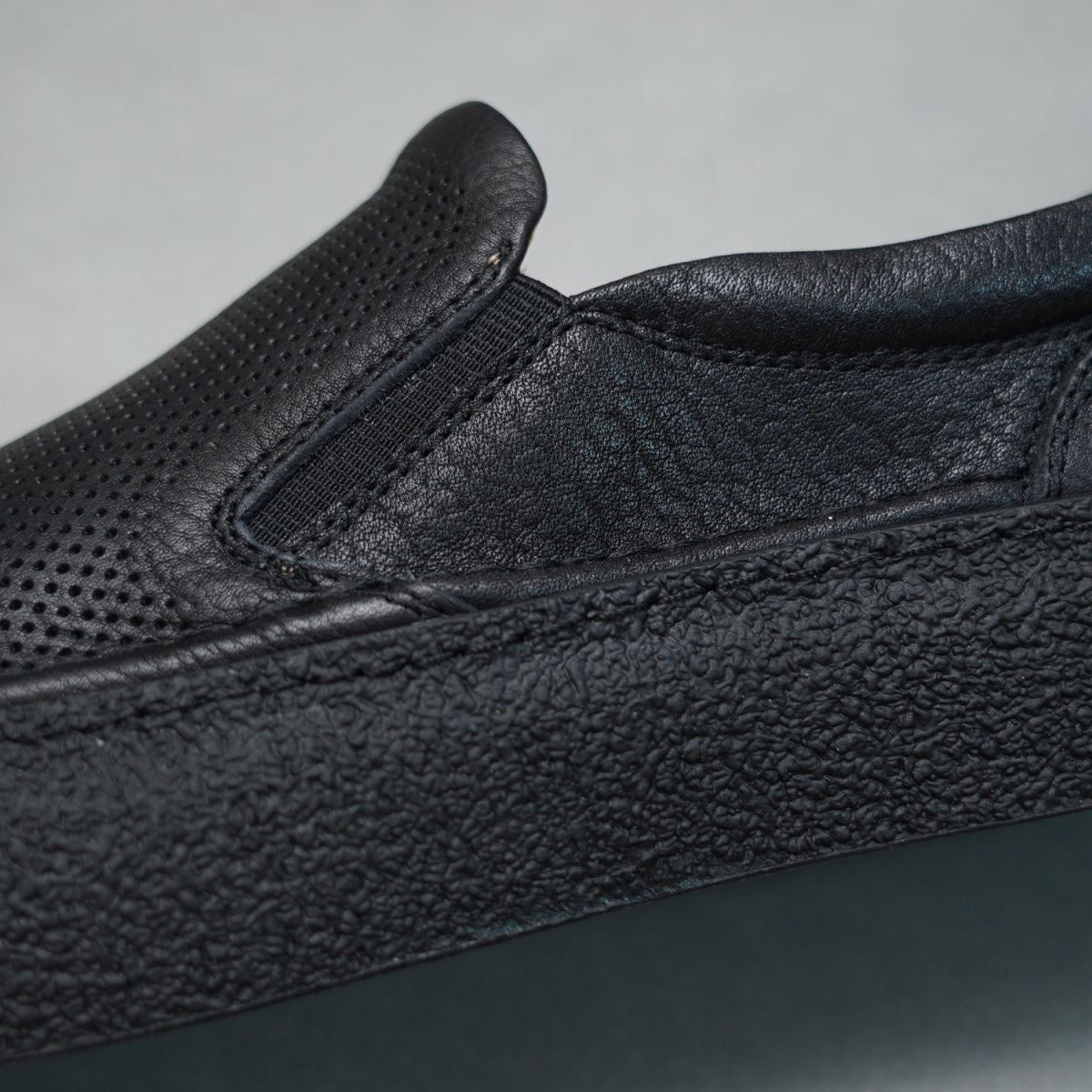 Handcrafted Vintage Minimalist Fashionable Versatile Lace-Up Casual Sneakers