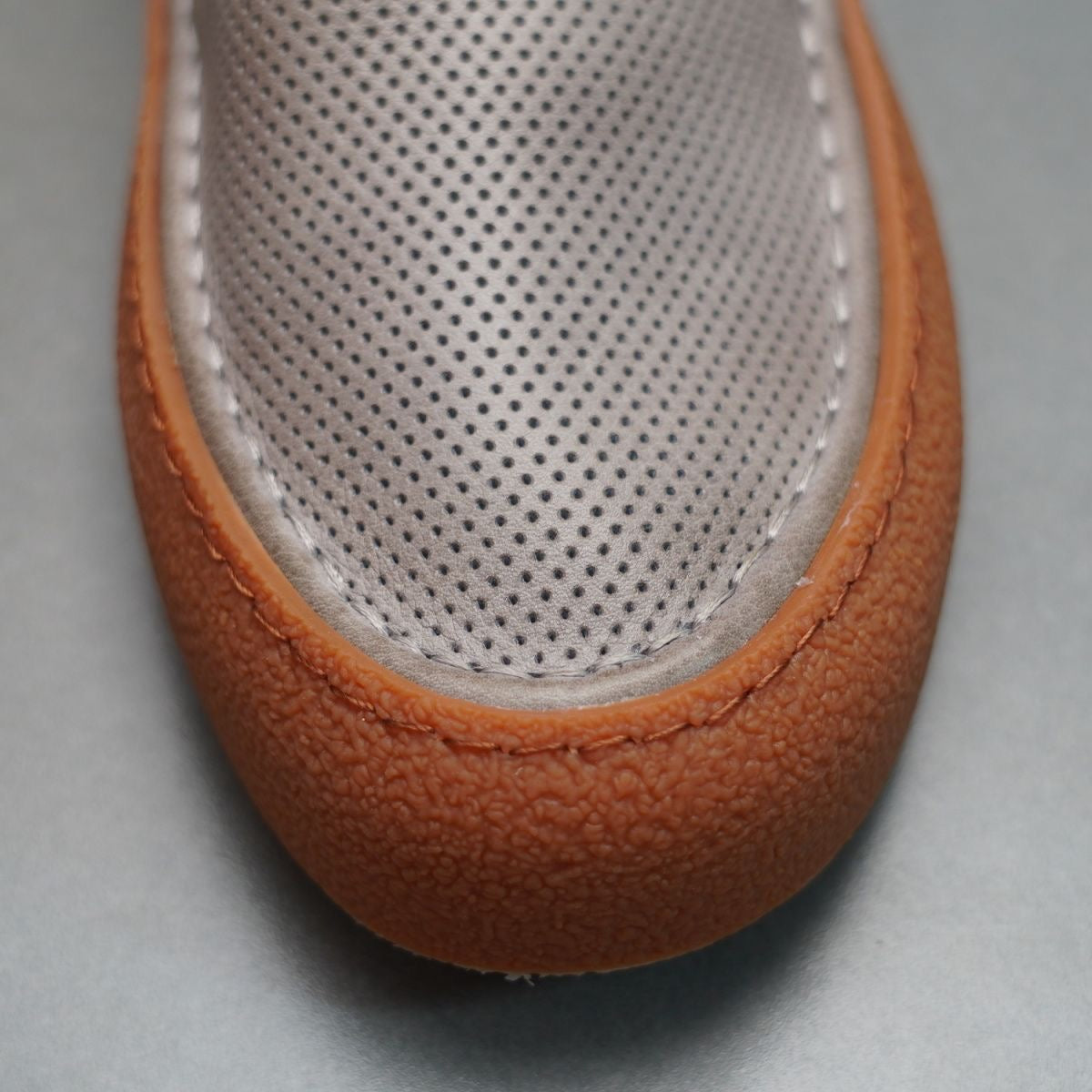 Handcrafted Vintage Minimalist Fashionable Versatile Lace-Up Casual Sneakers