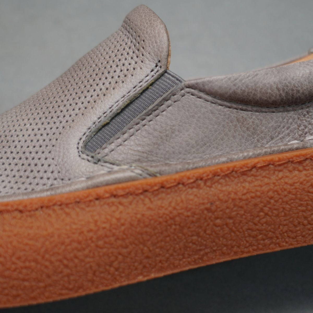 Handcrafted Vintage Minimalist Fashionable Versatile Lace-Up Casual Sneakers