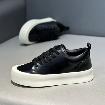Solid-Color Breathable Low-Top Casual Sneakers