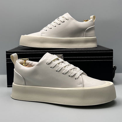 Solid-Color Breathable Low-Top Casual Sneakers