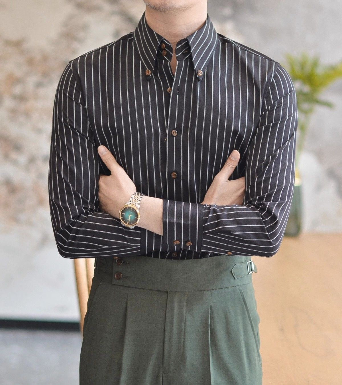 Men’s Striped Dress Shirt, Slim Fit Long Sleeve Business Shirt with Pointed Collar