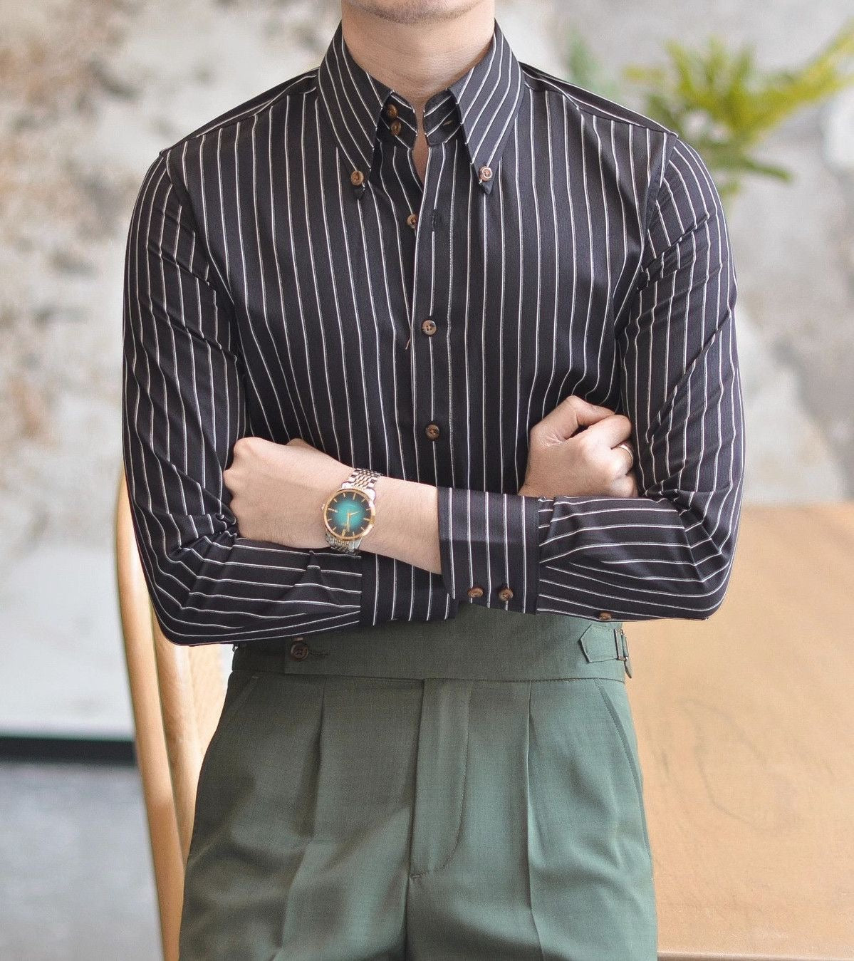 Men’s Striped Dress Shirt, Slim Fit Long Sleeve Business Shirt with Pointed Collar