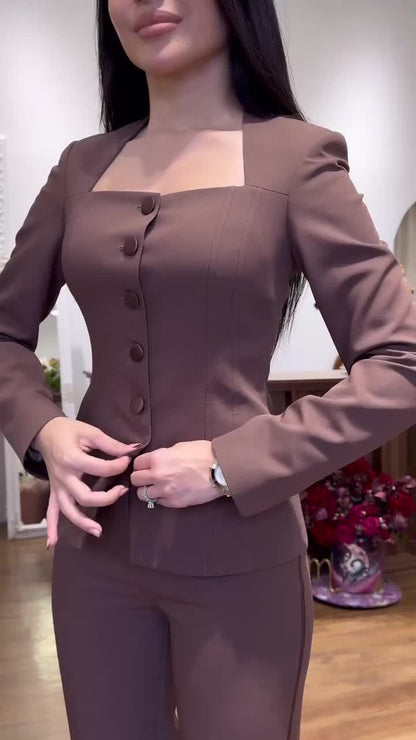 Chic Square  Suit