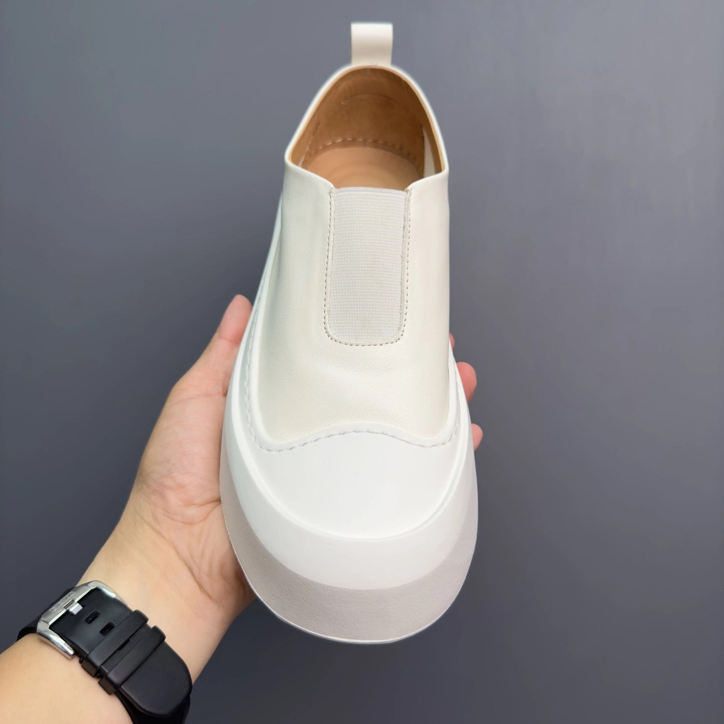 Handcrafted Vintage Slip-On Fashionable Low-Top Sneakers