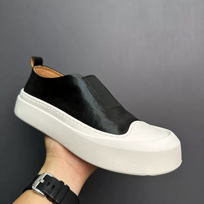 Handcrafted Vintage Slip-On Fashionable Low-Top Sneakers