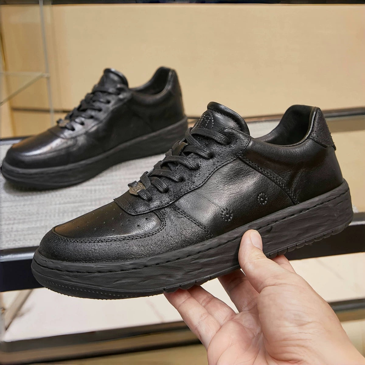 Handcrafted Vintage Niche Horsehide Design Casual Classic Skate Shoes