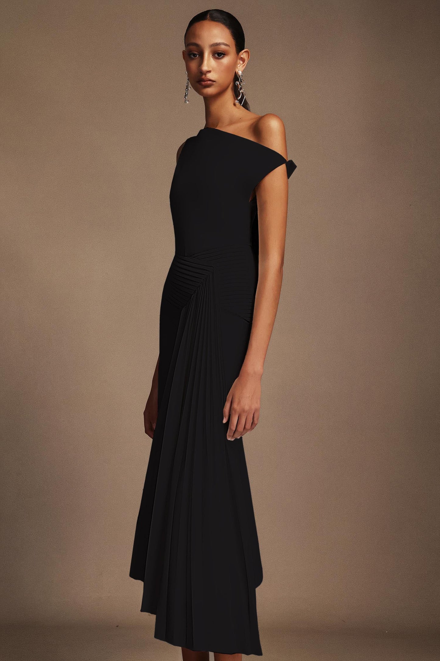 Oblique Shoulder Sleeveless Folds Midi Dress