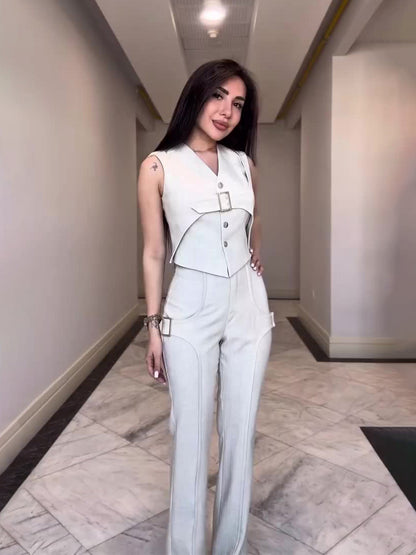 Fashion Sleeveless V-Neck Pantsuit