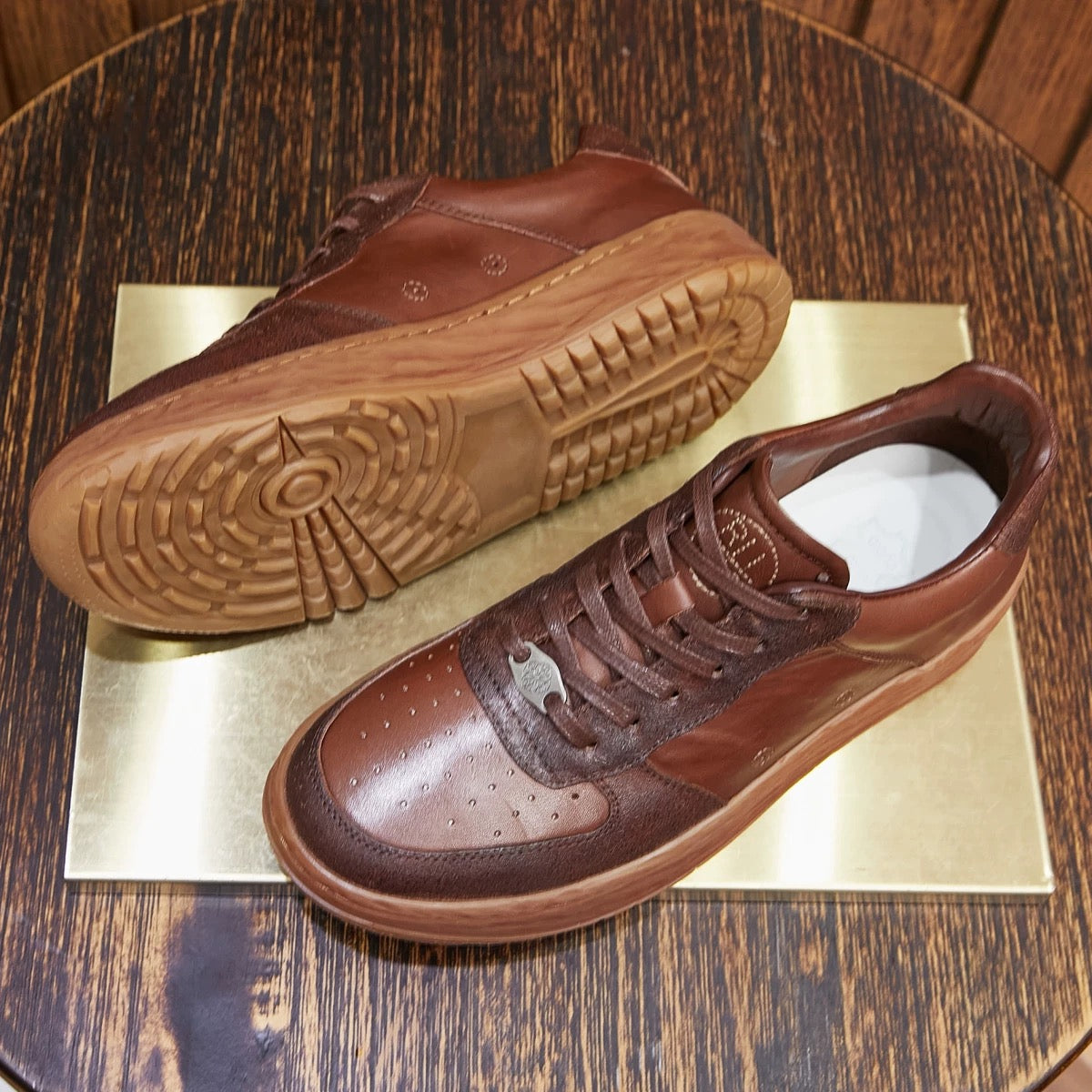 Handcrafted Vintage Niche Horsehide Design Casual Classic Skate Shoes