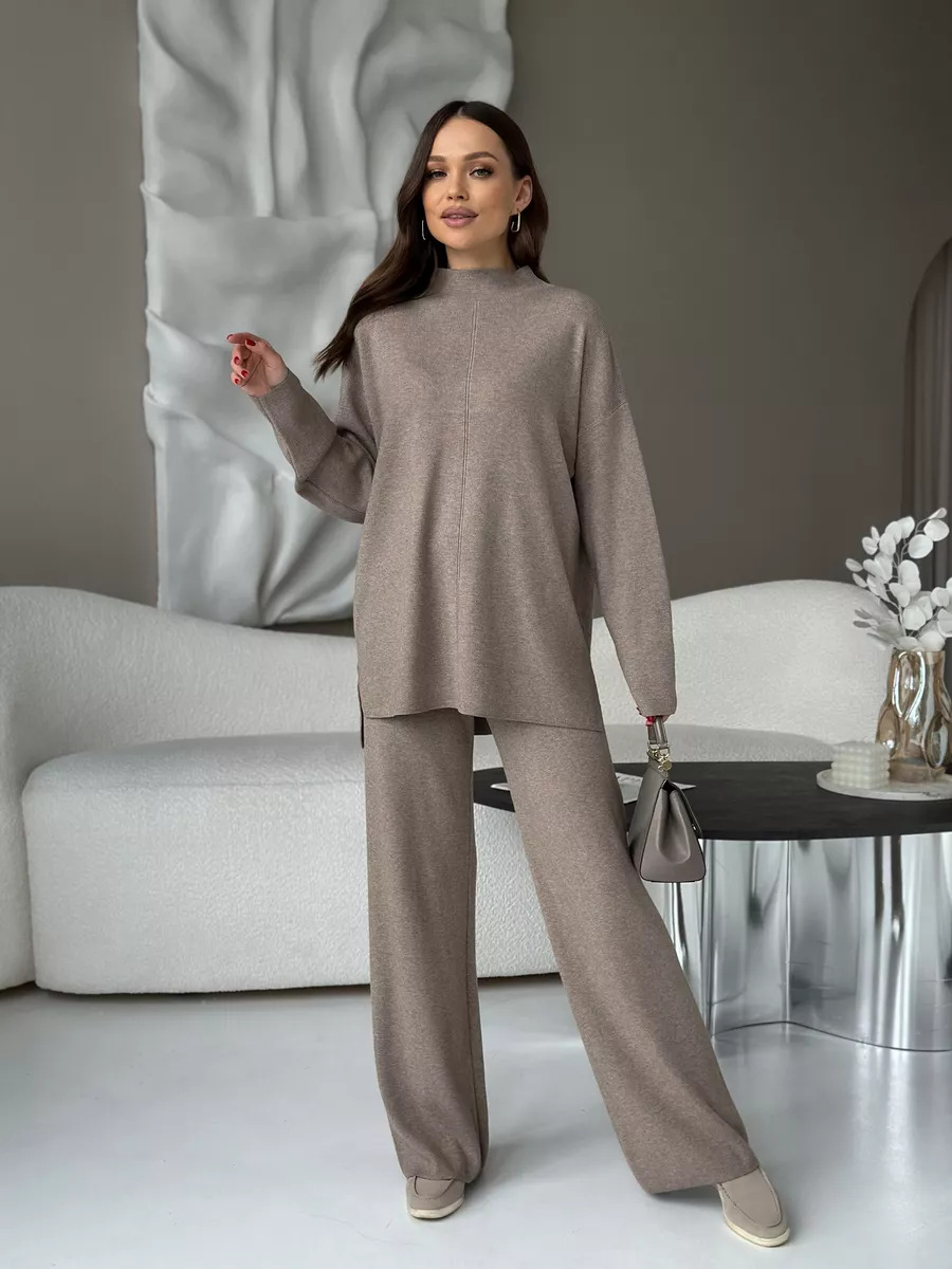 Cozy Chic Knit Set – Split-Hem Top & Wide-Leg Pants
