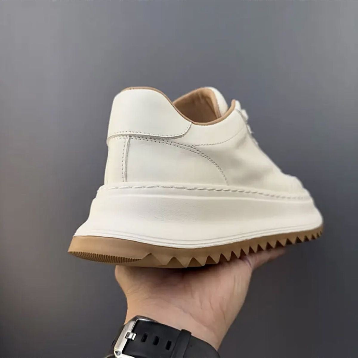 Handcrafted Horsehide Soft Thick-Sole Casual Retro Low-Top Sneakers