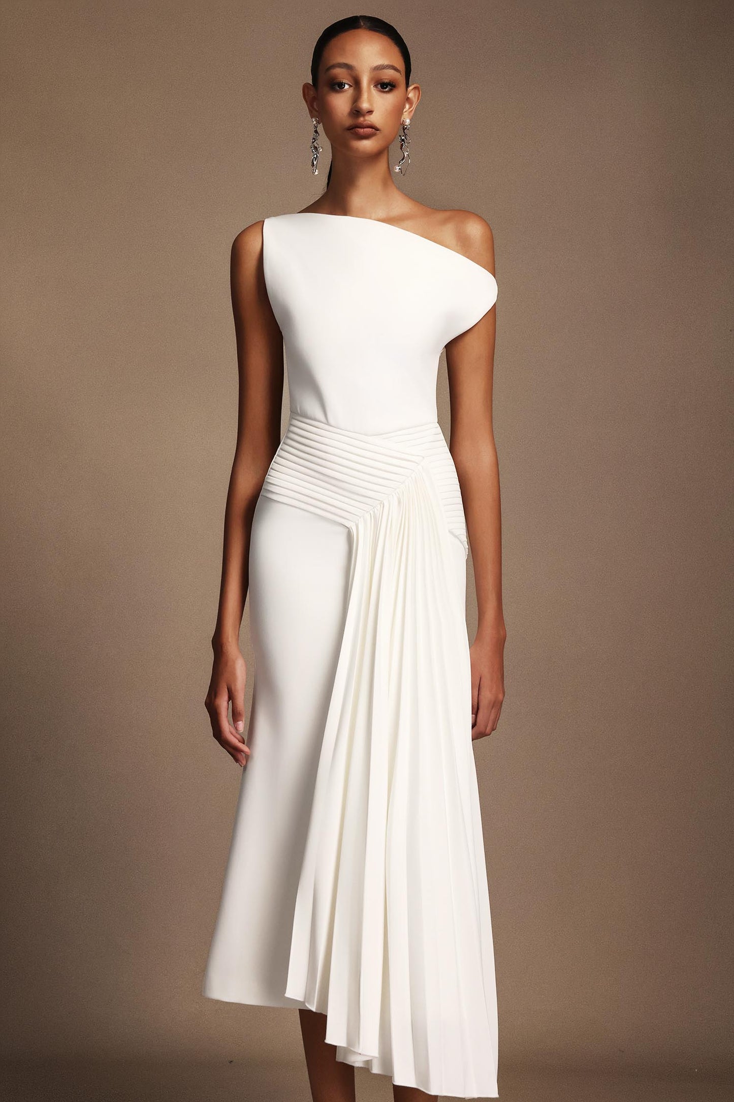 Oblique Shoulder Sleeveless Folds Midi Dress