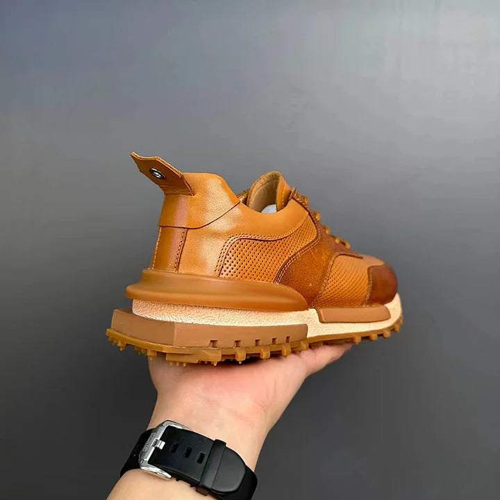 Handcrafted Vintage Horsehide Breathable Lightweight Soft Sole Height-Enhancing Athletic Versatile Holiday Casual Non-Slip Running Shoes