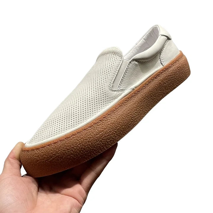 Handcrafted Vintage Minimalist Fashionable Versatile Lace-Up Casual Sneakers