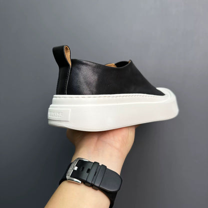 Handcrafted Vintage Slip-On Fashionable Low-Top Sneakers