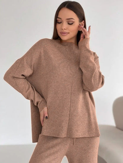 Cozy Chic Knit Set – Split-Hem Top & Wide-Leg Pants