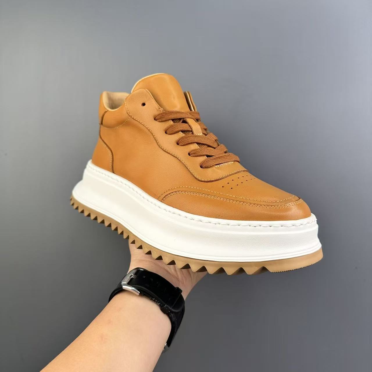 🥇Handmade Retro Horsehide Leather Soft-soled Trendy Sneaker